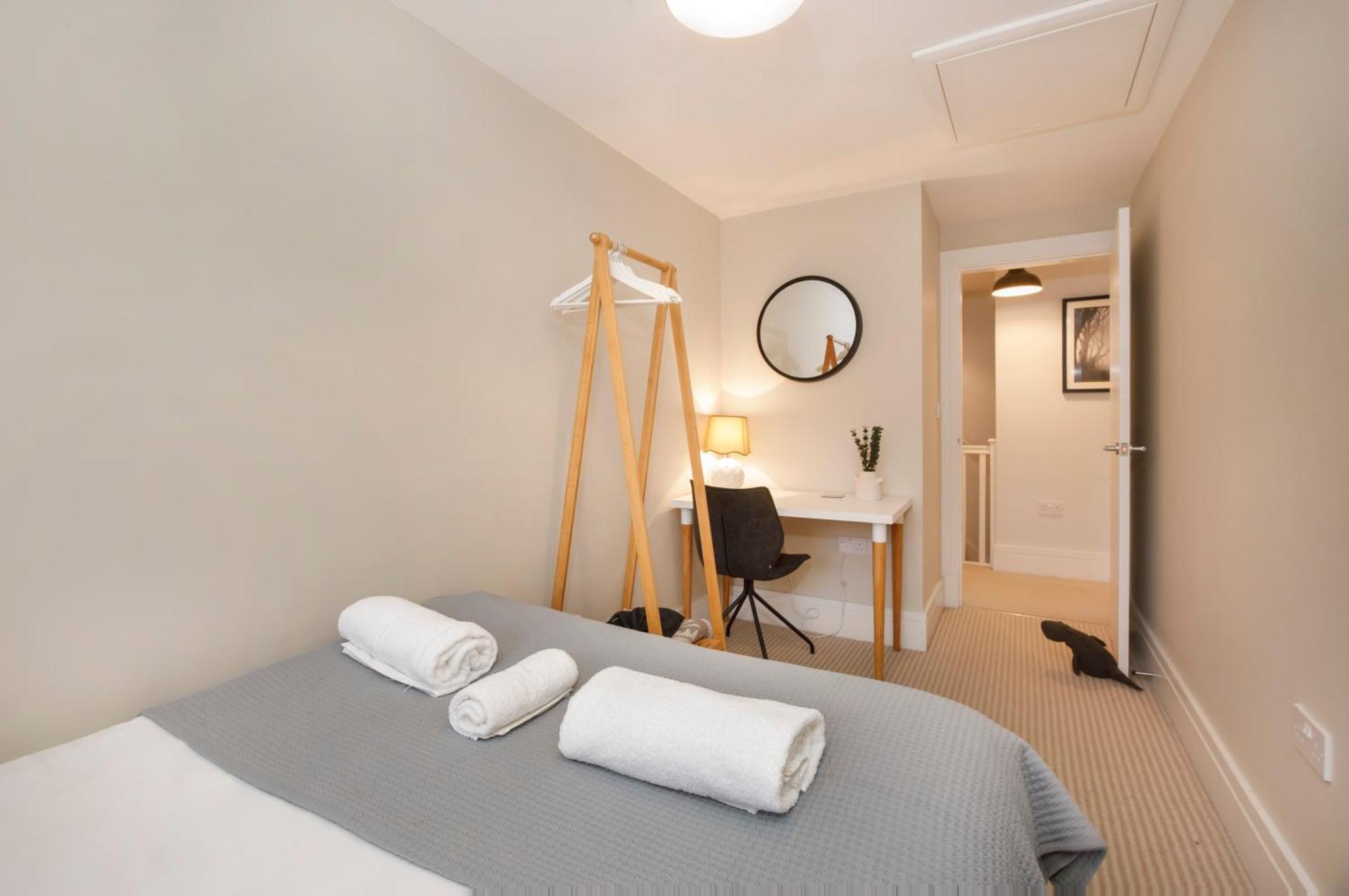 Compton Lodge Luxury Apartment-Free Parking York Exterior foto
